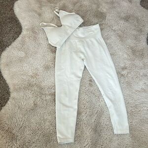 Sasei Cream Ribbed Set‎